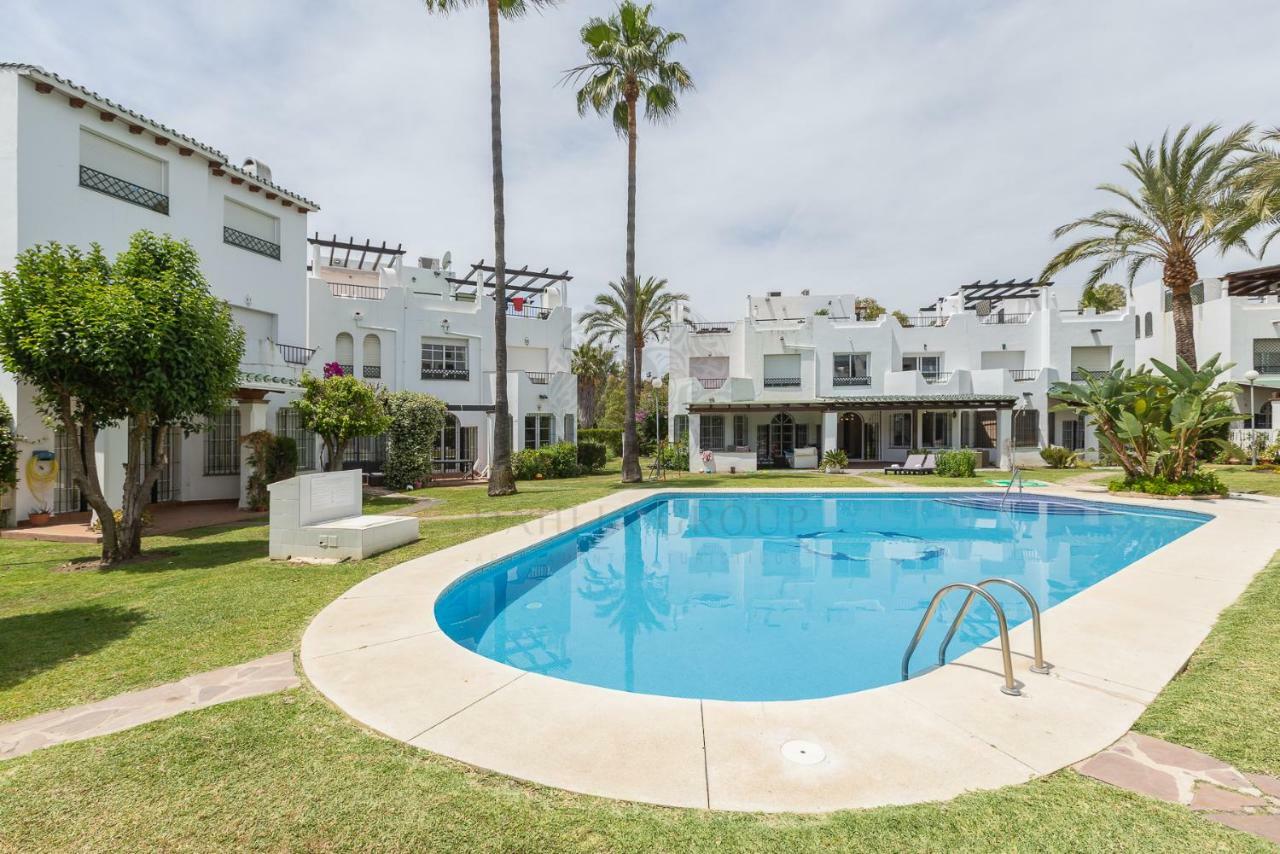 Nueva Andalucia Beach House By Dahlia Group Holiday home *